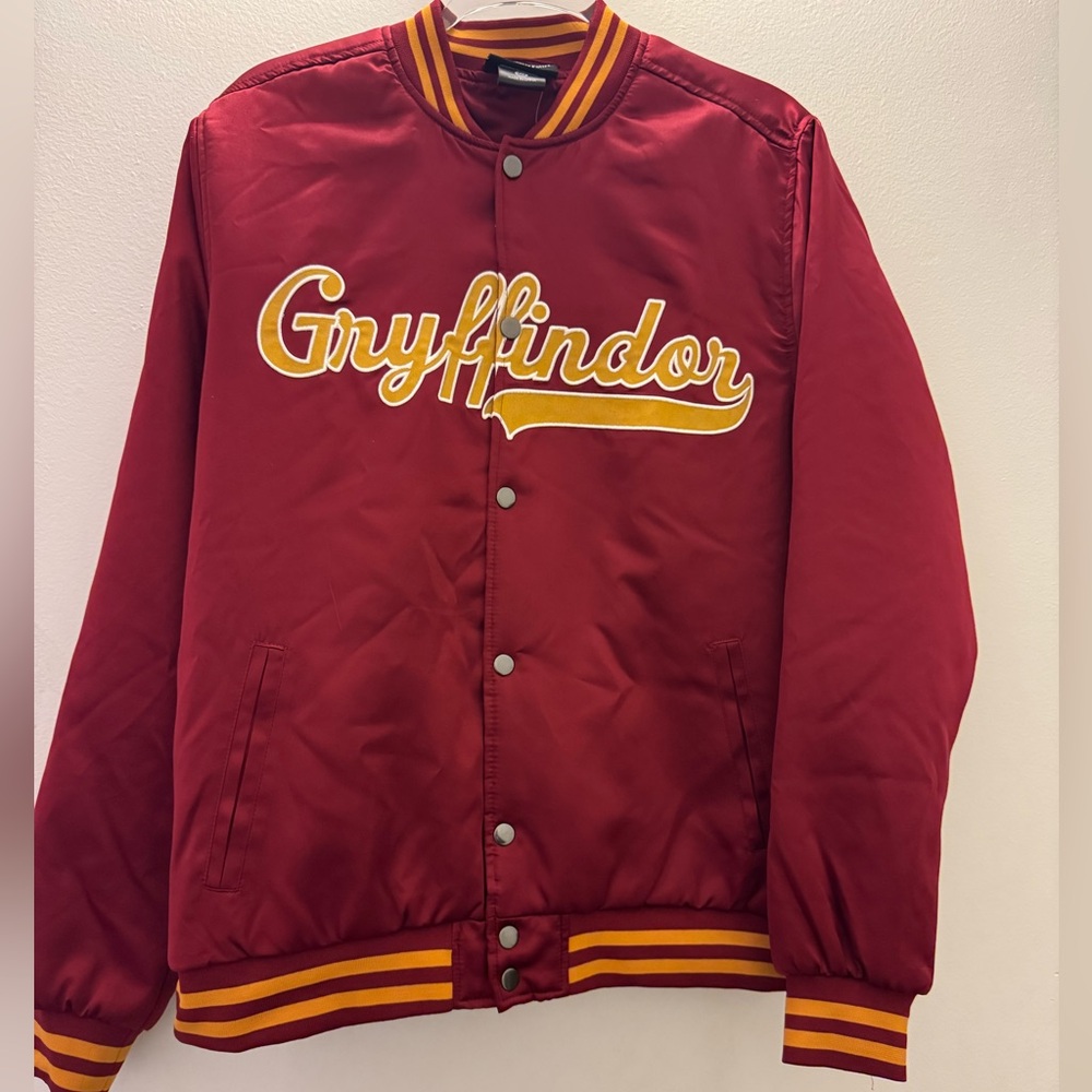 Harry Potter Gryffindor Bomber Jacket - BoxLunch Exclusive Size M